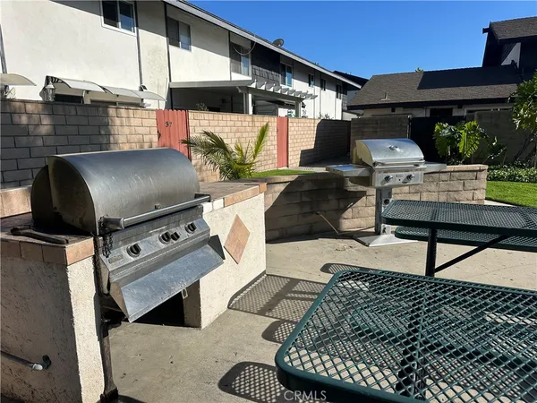 $409,000 | 7100 Cerritos Avenue, Unit 21, Stanton, CA 90680