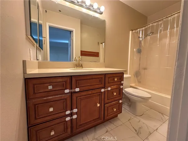 $409,000 | 7100 Cerritos Avenue, Unit 21, Stanton, CA 90680