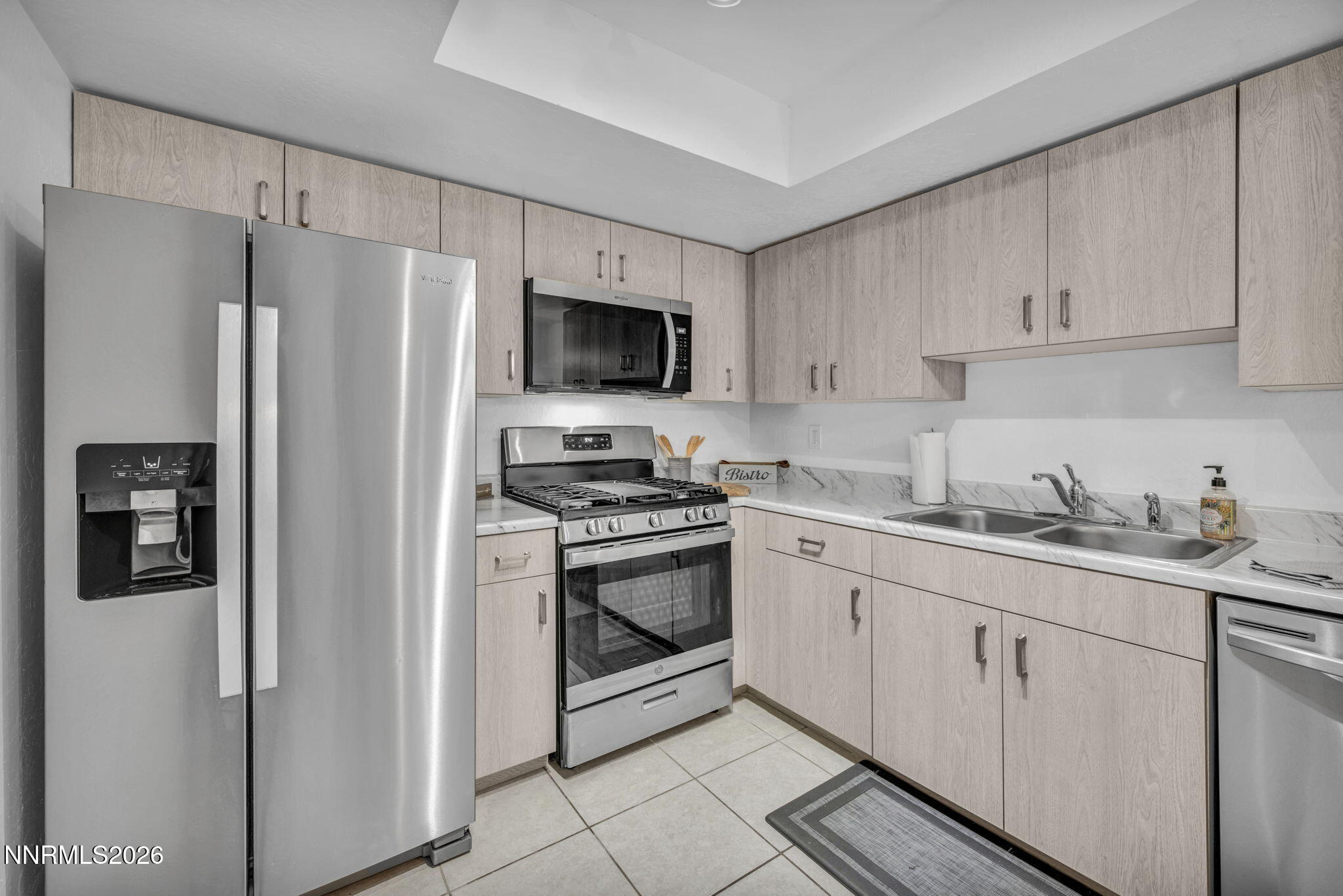 2300 Dickerson Road, Unit 11 Reno, NV 89503 - Photo 5 of 38 37-web-or-mls-2300-dickerson-rd-11