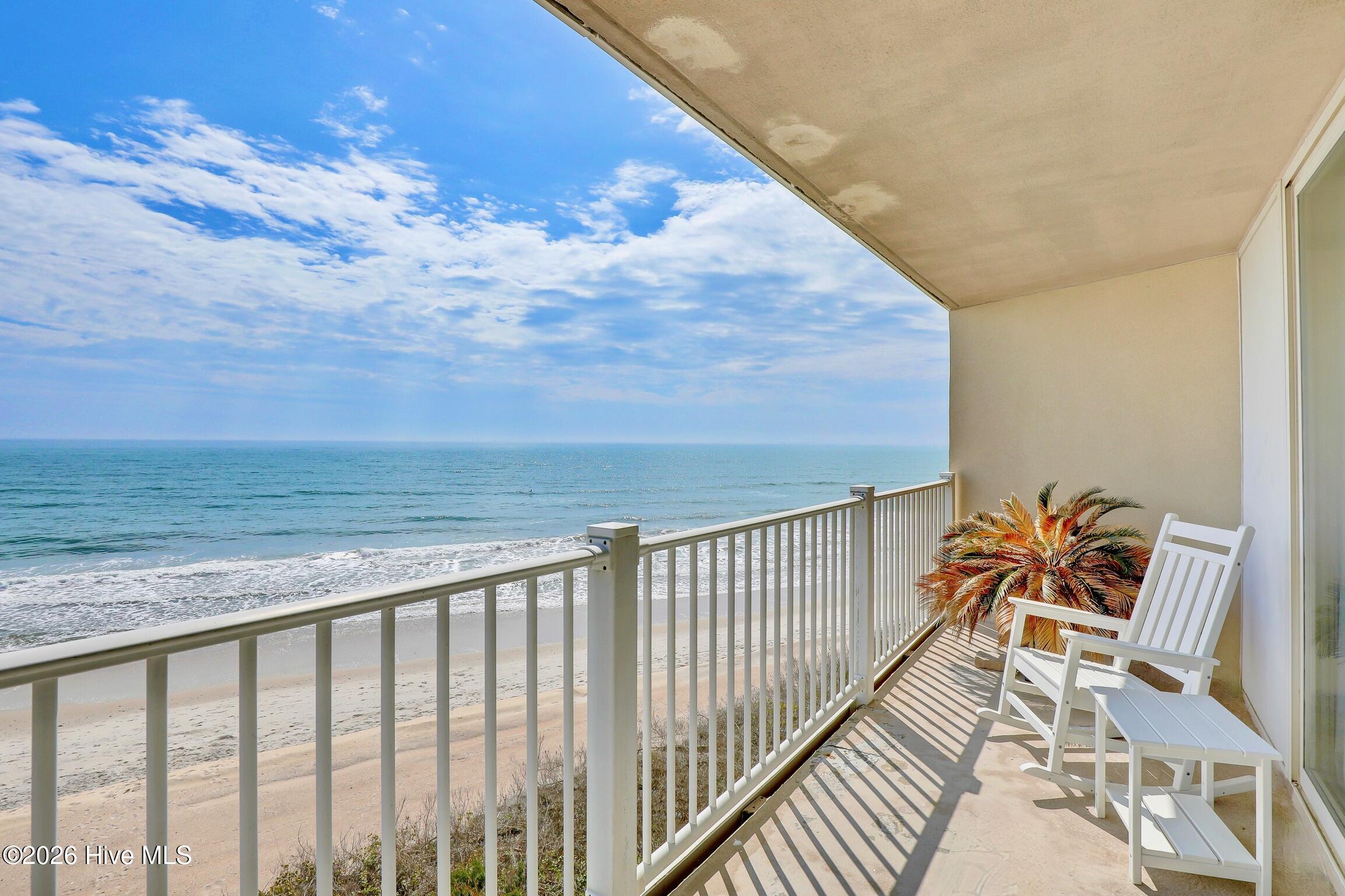 2000 New River Inlet Road, Unit 3208 North Topsail Beach, NC 28460 - Photo 2 of 44 St. Regis 3208 -6G8A4620