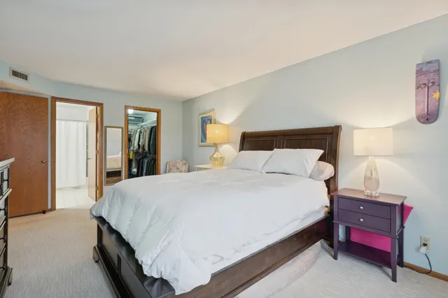 $359,900 | 3020 St Albans Mill Road, Unit 310, Minnetonka, MN 55305