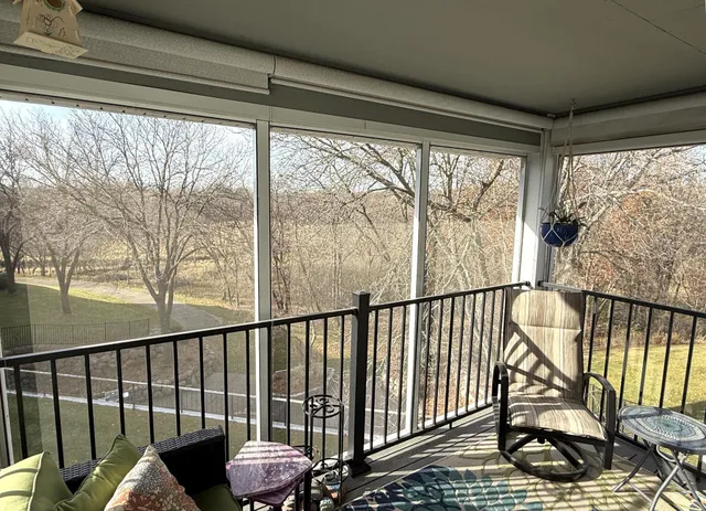 $359,900 | 3020 St Albans Mill Road, Unit 310, Minnetonka, MN 55305