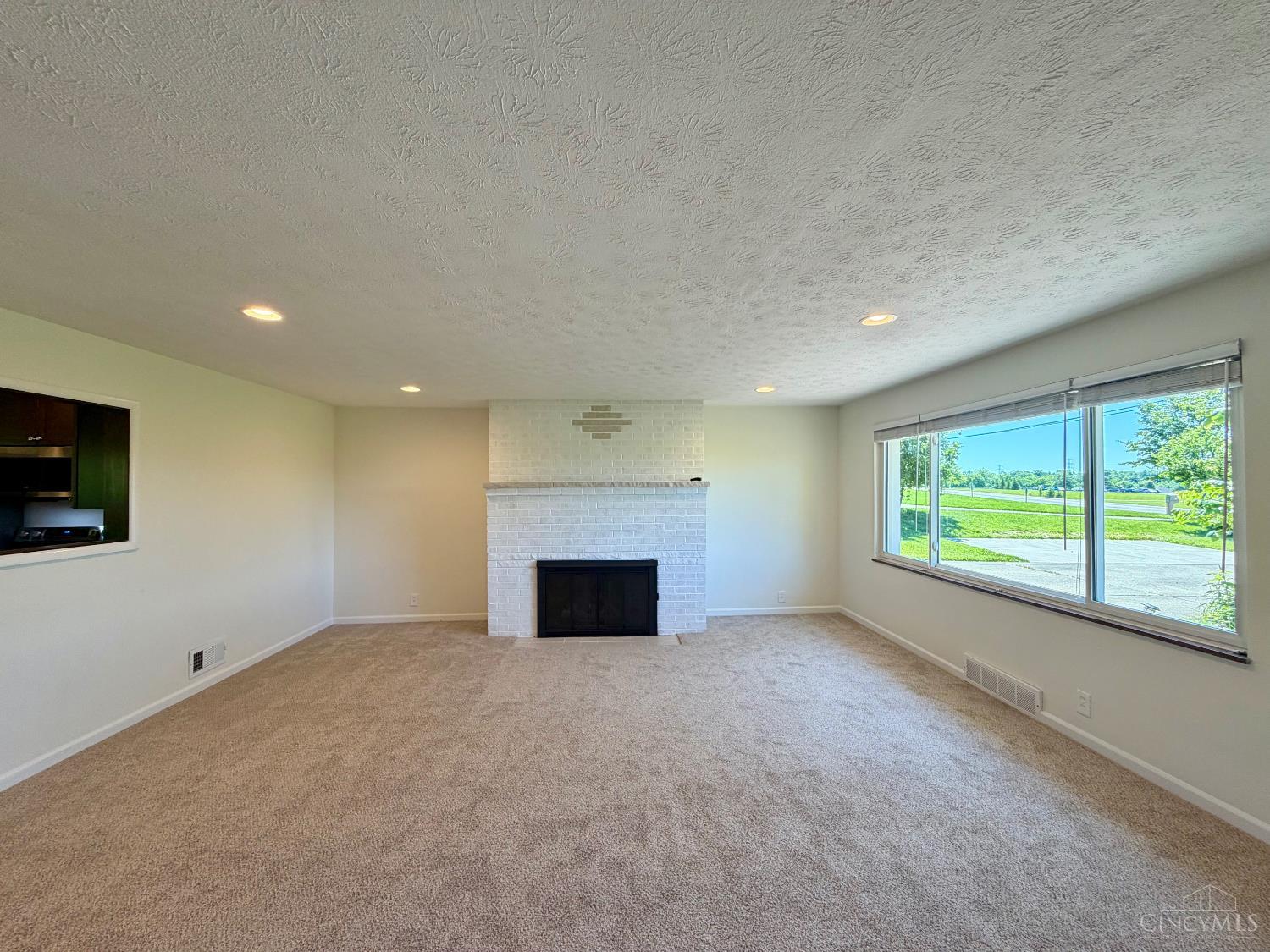 7350 Barret Road West Chester, OH 45069 - Photo 11 of 54