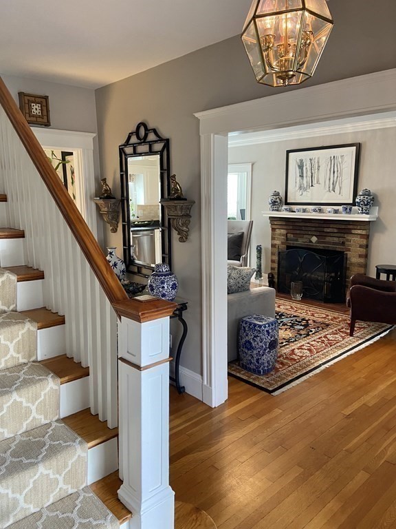 19 Auburndale Road Marblehead, MA 01945 - Photo 4 of 42 a living room with furniture and a fireplace
