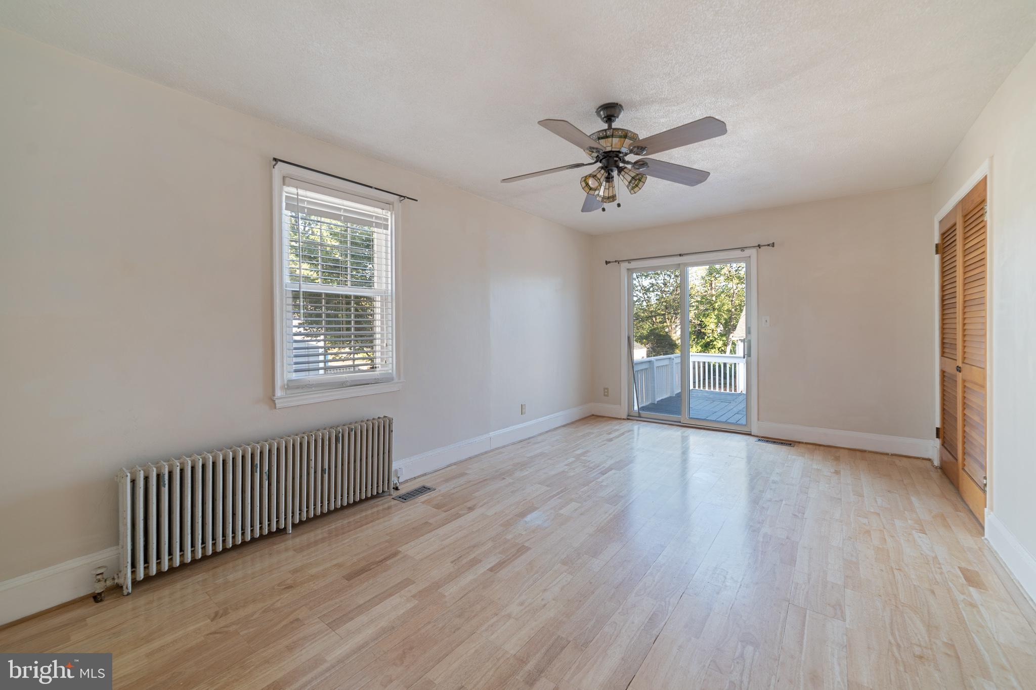 546 Forest View Road Linthicum, MD 21090 - Photo 11 of 30 Master Bedroom