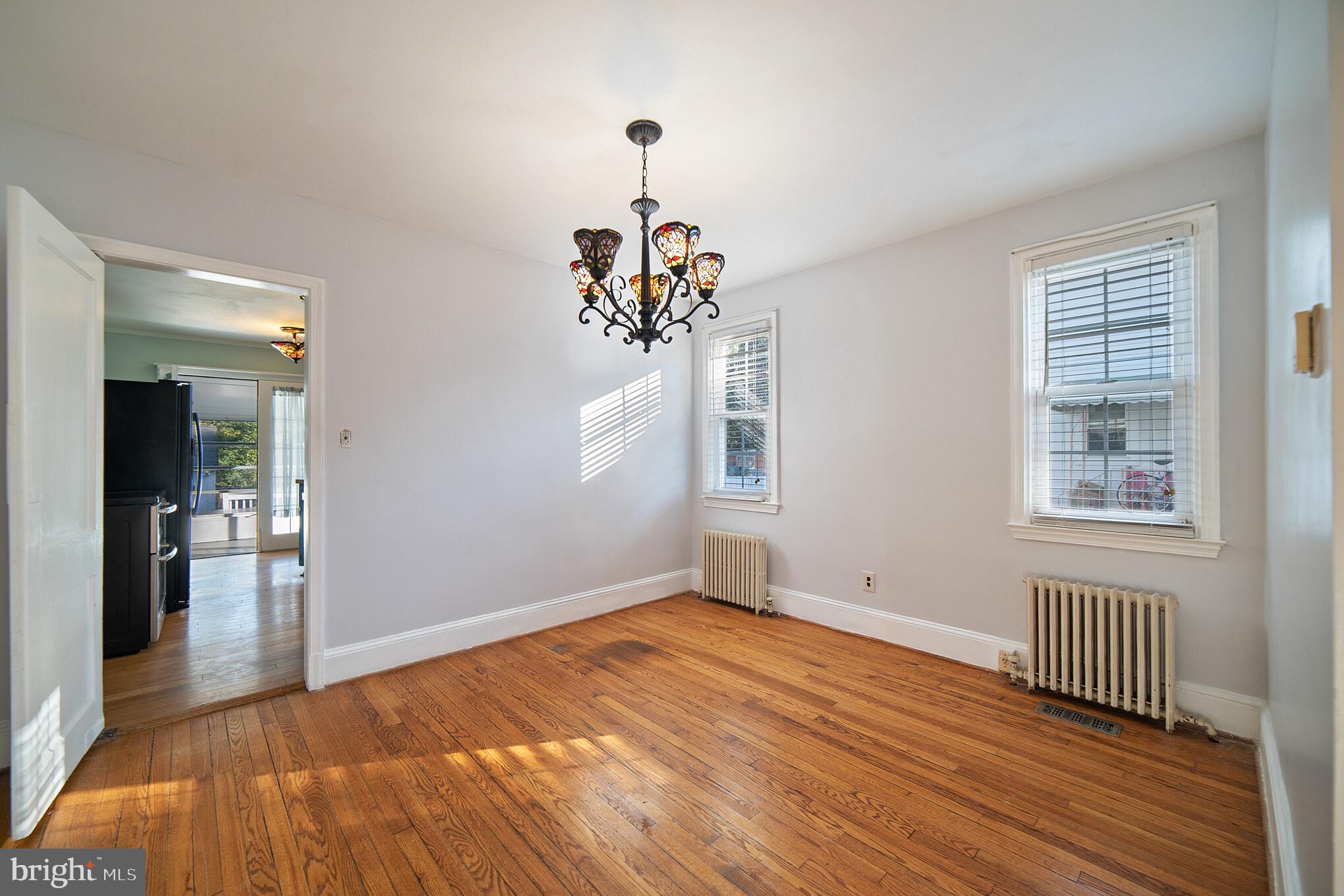 546 Forest View Road Linthicum, MD 21090 - Photo 13 of 30 Dining Room
