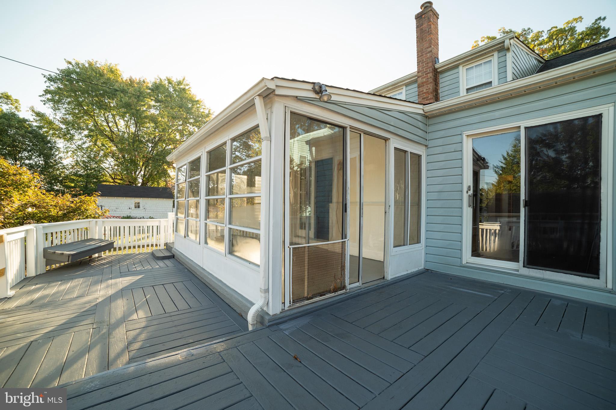 546 Forest View Road Linthicum, MD 21090 - Photo 28 of 30 Rear Porch and Deck