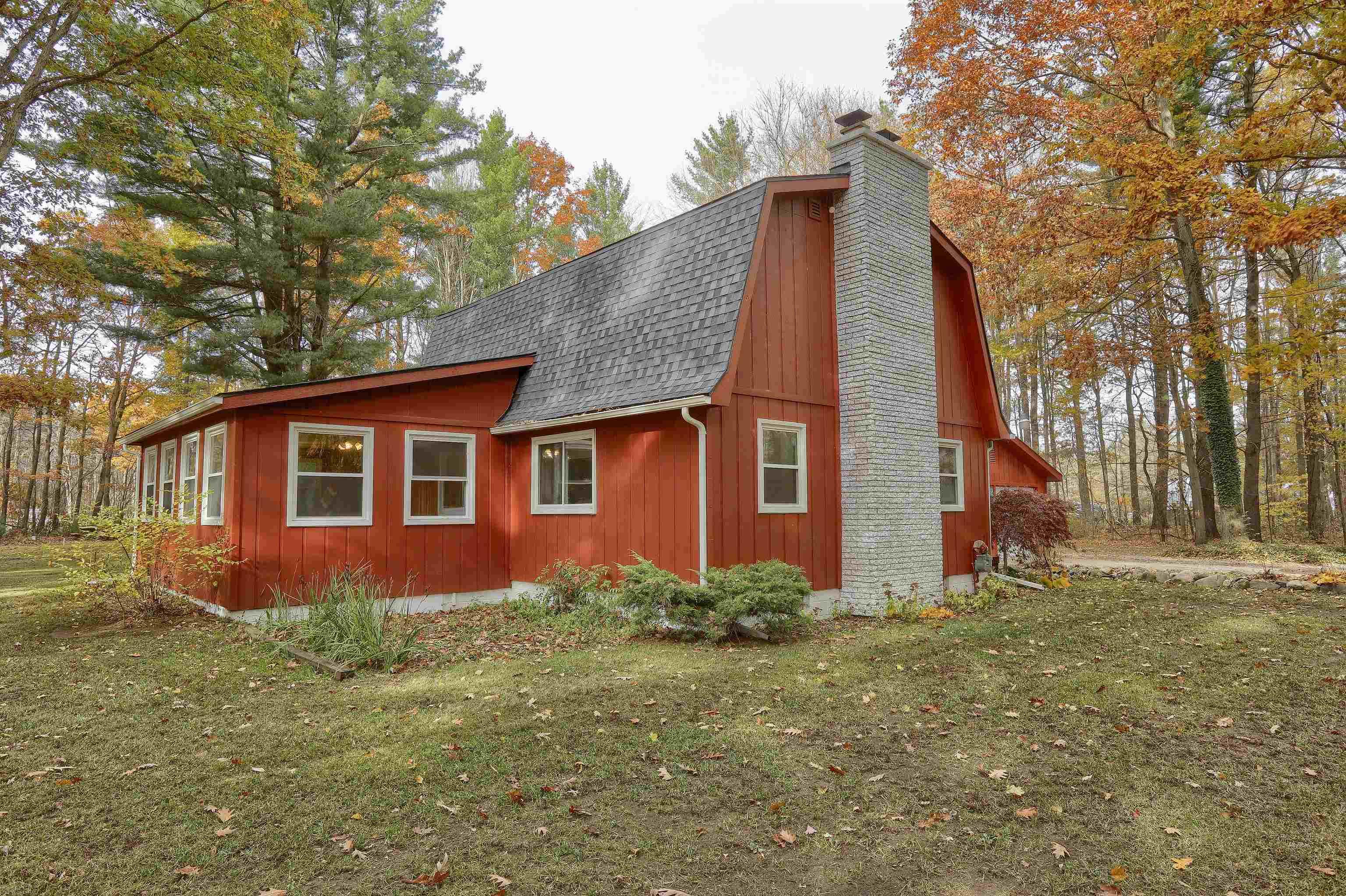 7241 Bryce Road North Street, MI 48049 - Photo 3 of 64 Gallery Image 3