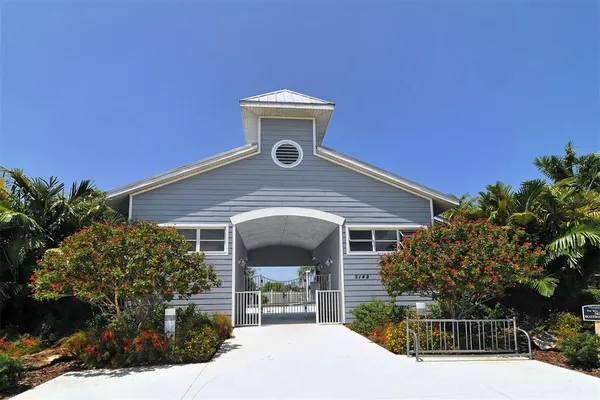 $7,950 | 5141 Flagstone Drive, Sarasota, FL 34238