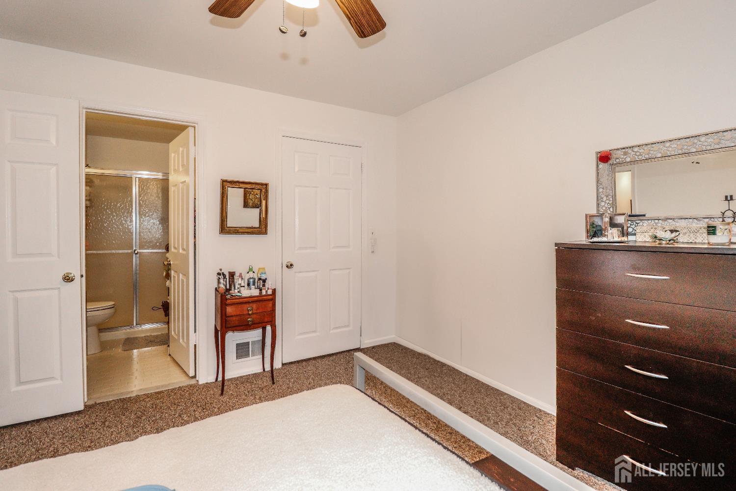 62 Haverhill Place Somerset, NJ 08873 - Photo 21 of 26