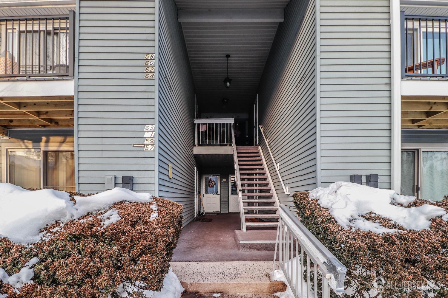 62 Haverhill Place Somerset, NJ 08873 - Photo 3 of 26 a view of a house with a balcony