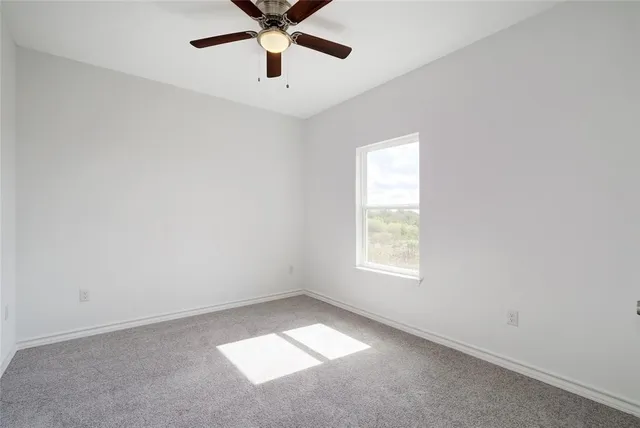 $435,000 | 231 La Fortuna Drive, Dale, TX 78616