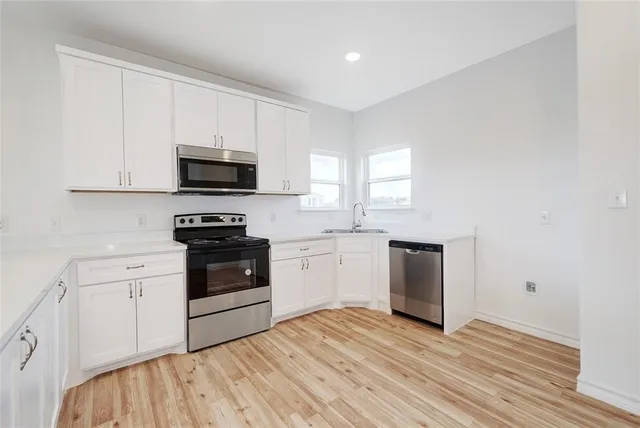 $435,000 | 231 La Fortuna Drive, Dale, TX 78616