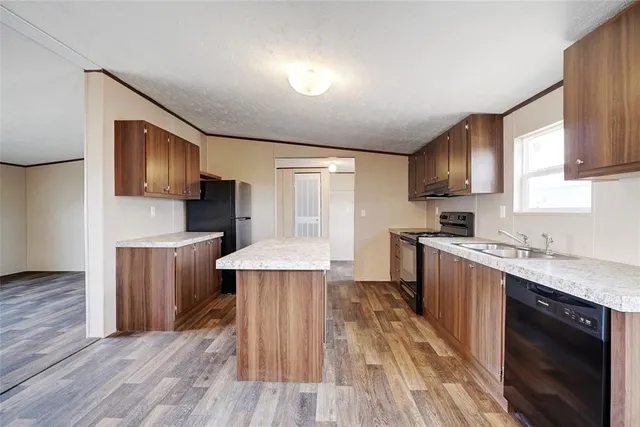 $435,000 | 231 La Fortuna Drive, Dale, TX 78616