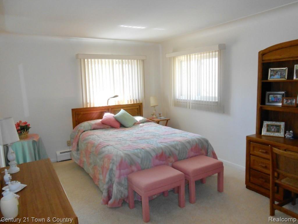 685 Lynndale Court Rochester, MI 48309 - Photo 24 of 56 Mstr 1.jpg