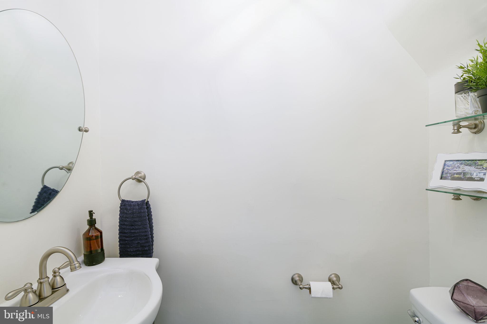 419 Ripka Street Philadelphia, PA 19128 - Photo 30 of 37 Half Bath