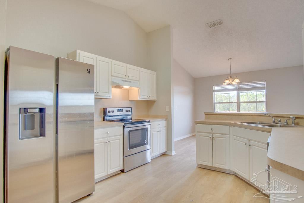 4792 La Casa Circle Pace, FL 32571 - Photo 15 of 28