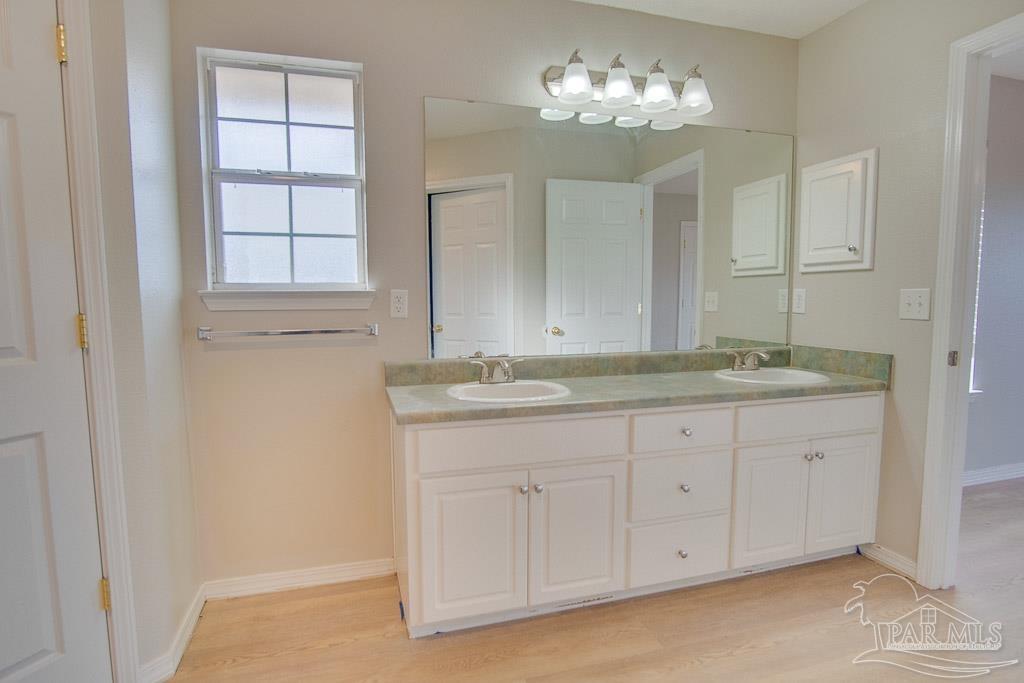 4792 La Casa Circle Pace, FL 32571 - Photo 18 of 28