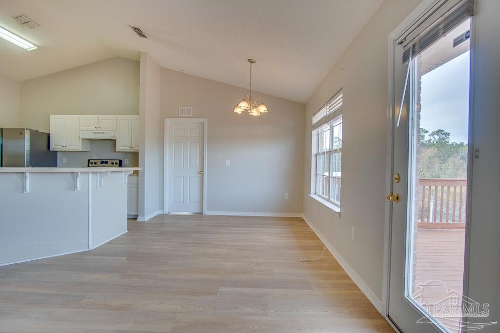 4792 La Casa Circle Pace, FL 32571 - Photo 9 of 28