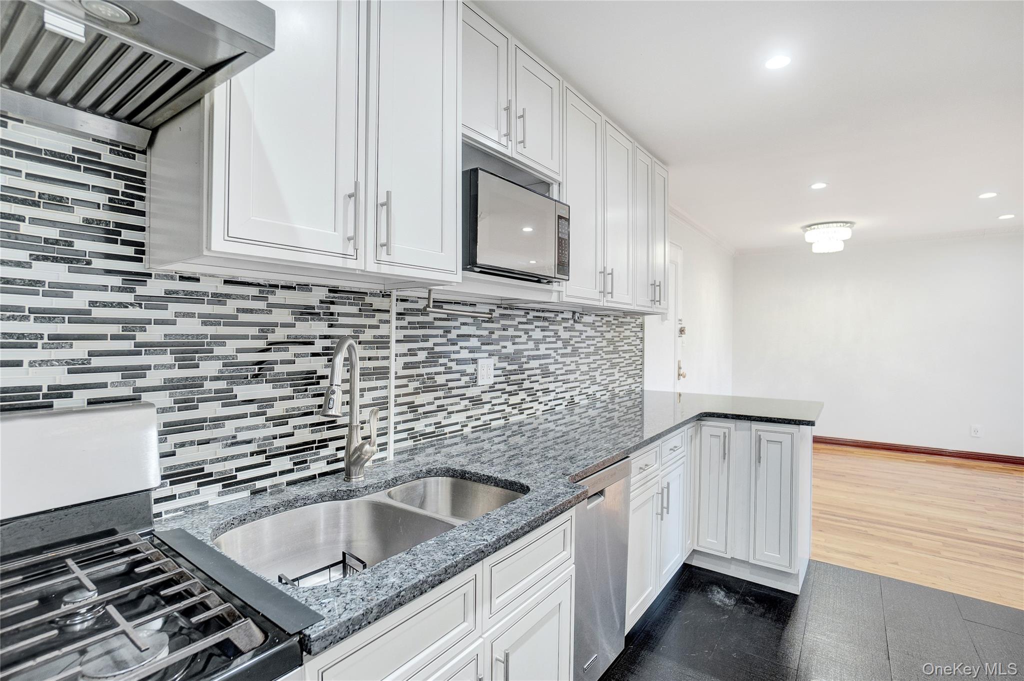 141-30 84th Road, Unit 5E Queens, NY 11435 - Photo 9 of 13