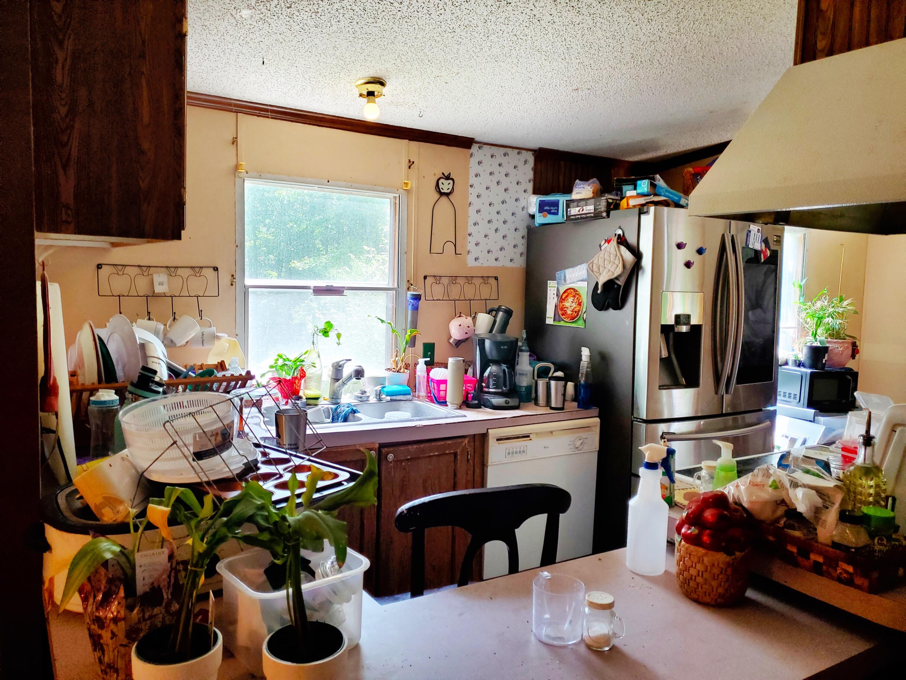 8018 Jennings Road Wise, VA 24293 - Photo 15 of 28 Kitchen