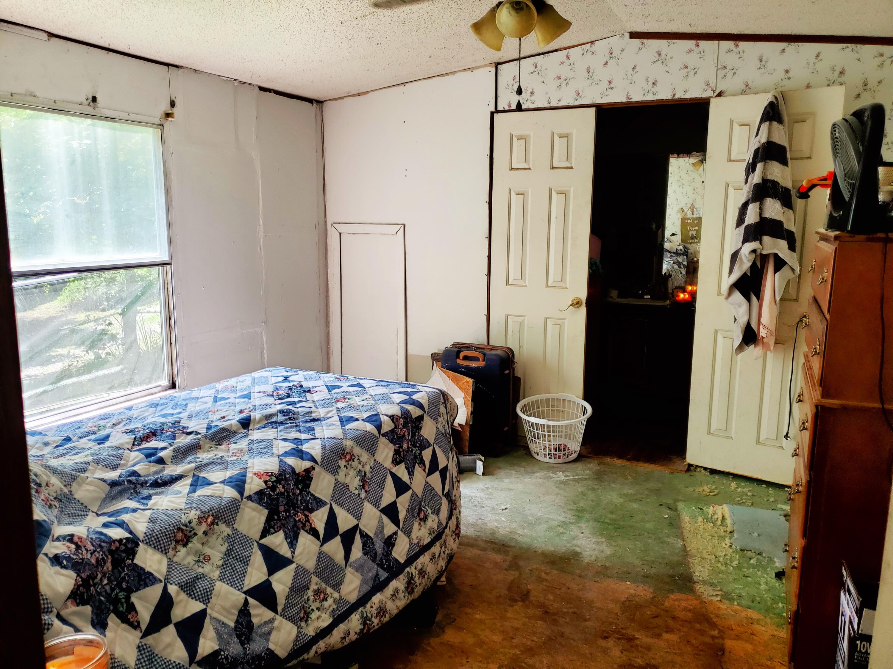 8018 Jennings Road Wise, VA 24293 - Photo 20 of 28 Primary bedroom
