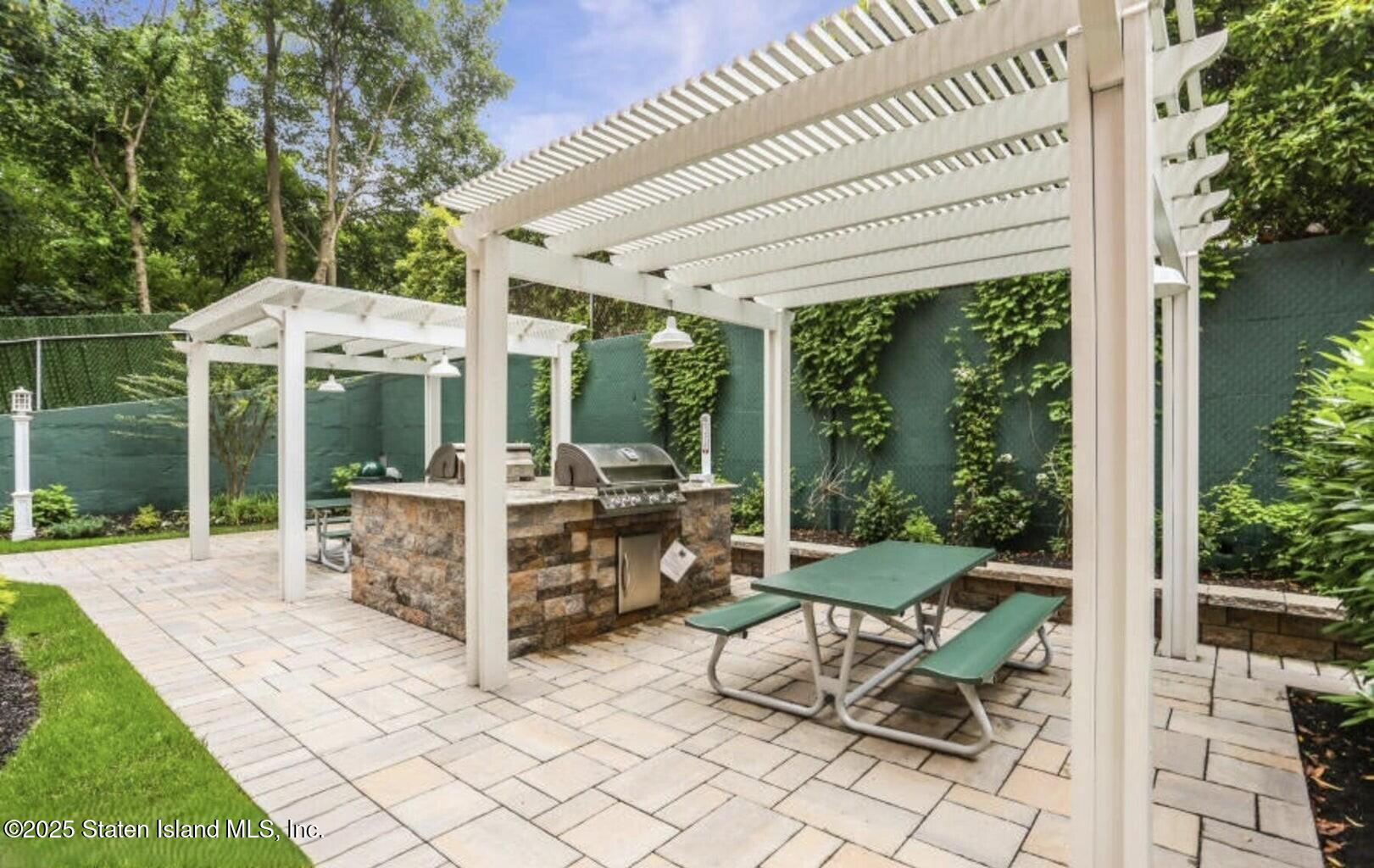 36 Hamilton Avenue, Unit 2S Staten Island, NY 10301 - Photo 13 of 14 3