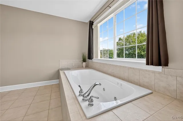 $749,000 | 4365 Winding Creek Road, Pompey, NY 13104