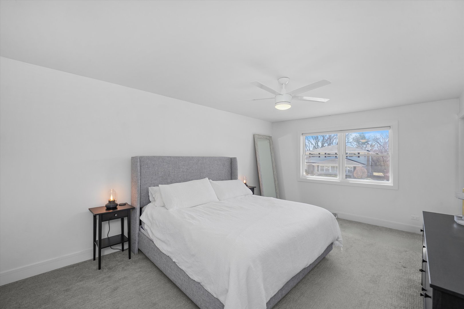 Undisclosed Address Northbrook, IL 60062 - Photo 24 of 46 a bedroom with a bed and a window