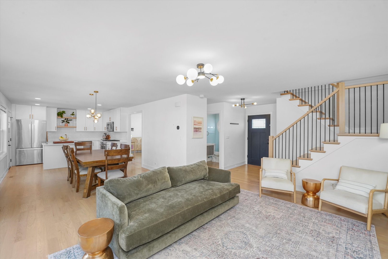 Undisclosed Address Northbrook, IL 60062 - Photo 10 of 46 a living room with furniture and a dining table