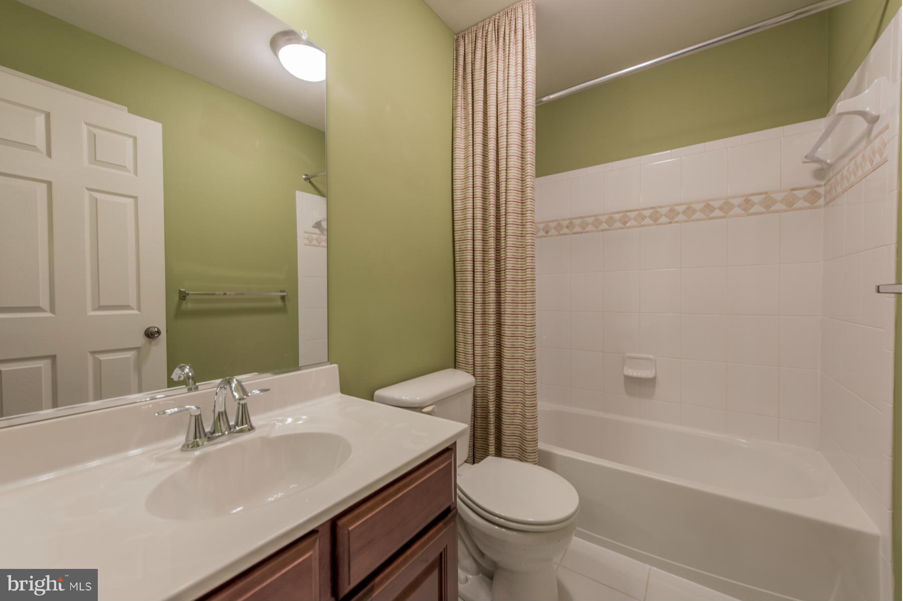 8160 Mission Road, Unit 6 Jessup, MD 20794 - Photo 14 of 23 Bath (Master)