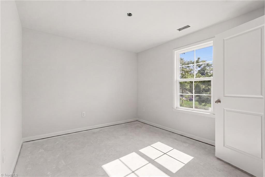 1023 Hickory Chapel Road High Point, NC 27260 - Photo 19 of 23