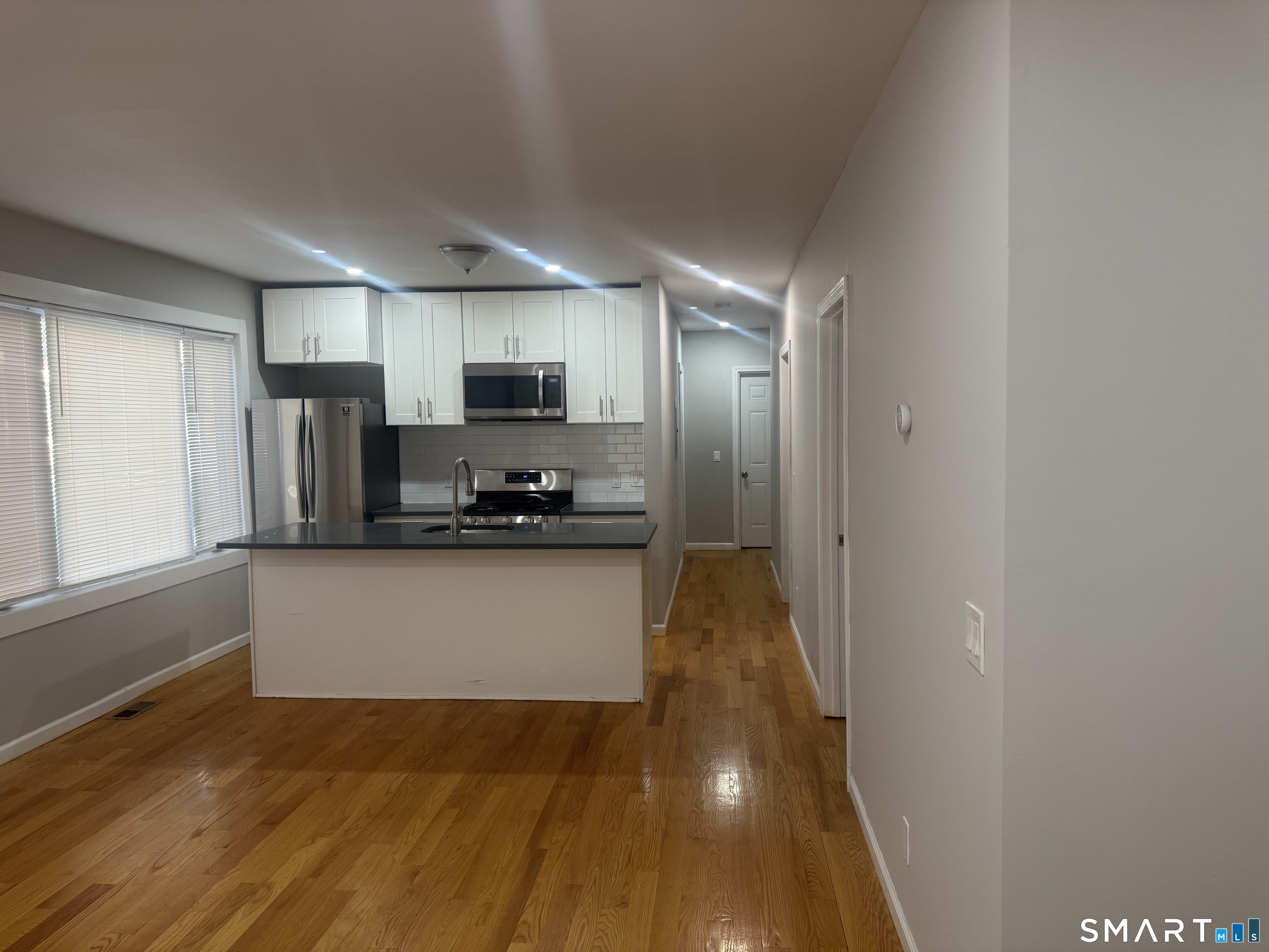 168-170 Kelsey Street Bridgeport, CT 06607 - Photo 6 of 23