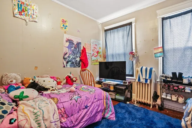 $460,000 | 22 Knoll Street, Waterbury, CT 06705