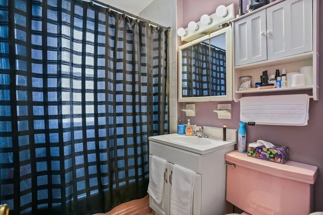 $460,000 | 22 Knoll Street, Waterbury, CT 06705