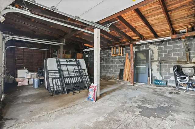 $460,000 | 22 Knoll Street, Waterbury, CT 06705