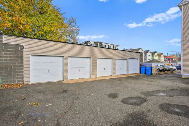 $460,000 | 22 Knoll Street, Waterbury, CT 06705