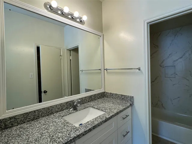 $120,000 | 6500 Harbor Town Drive, Unit 3408, Houston, TX 77036