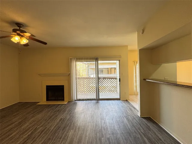 $120,000 | 6500 Harbor Town Drive, Unit 3408, Houston, TX 77036