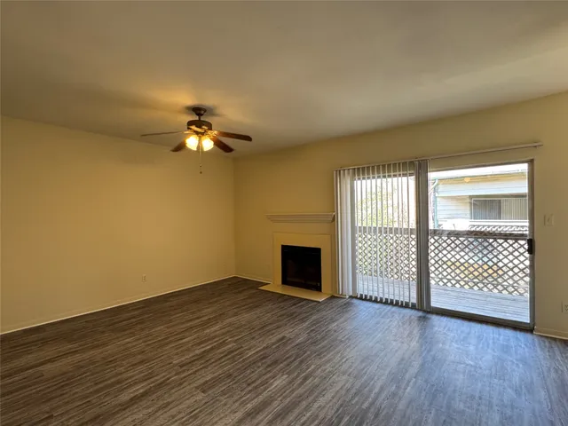 $120,000 | 6500 Harbor Town Drive, Unit 3408, Houston, TX 77036
