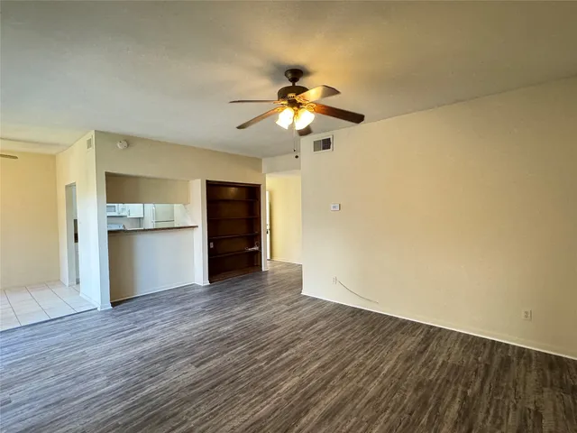 $120,000 | 6500 Harbor Town Drive, Unit 3408, Houston, TX 77036