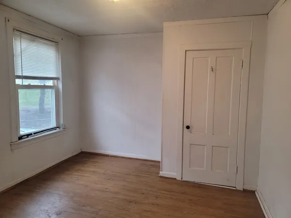 $1,475 | 39 Worcester Street, Unit 2L, Southbridge, MA 01550