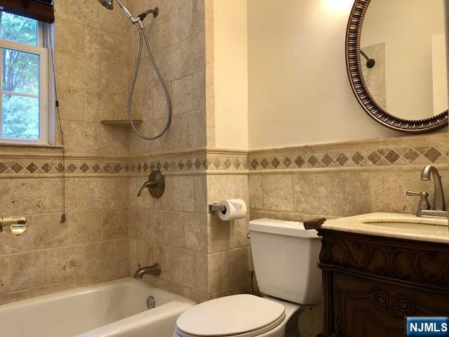 43 Mountainview Road Demarest, NJ 07627 - Photo 10 of 25