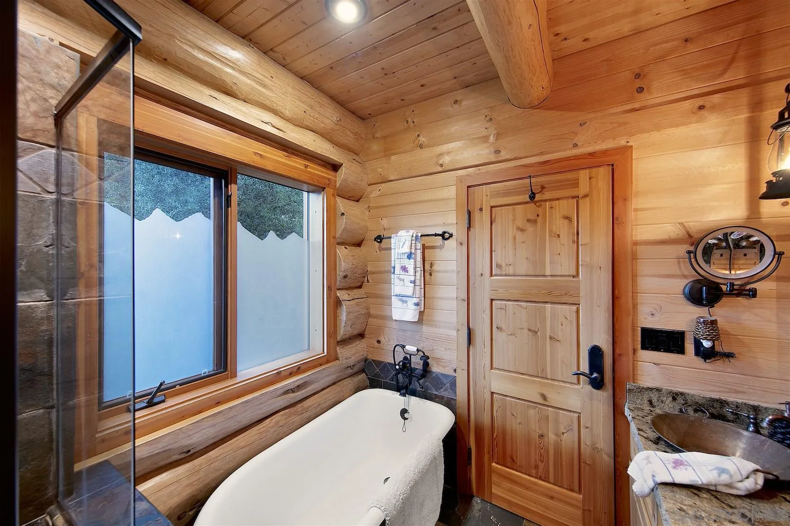 218 Frances Drive El Cajon, CA 92019 - Photo 30 of 56 a bathroom with a tub and shower