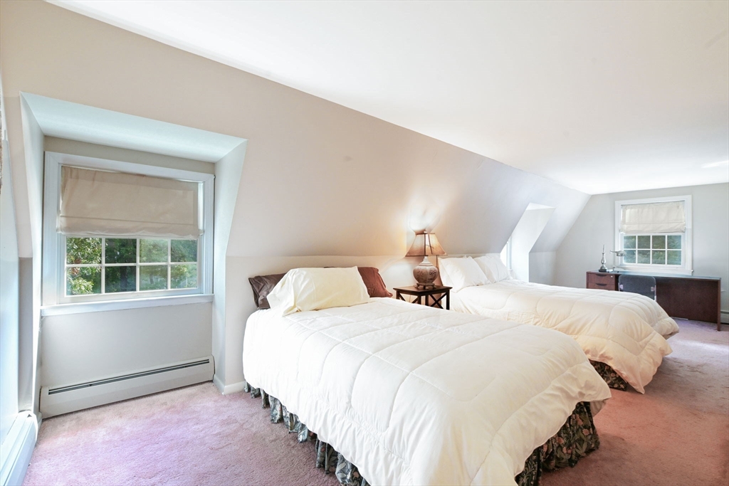 9 Faunce Mountain Road Sandwich, MA 02563 - Photo 21 of 24 Gallery Image 21