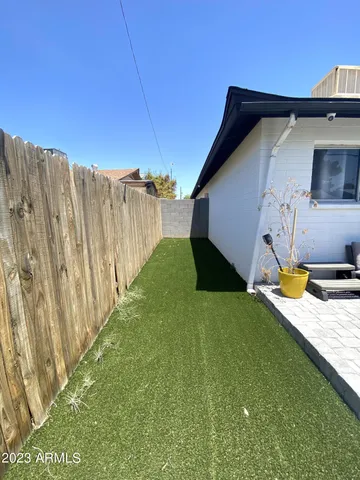 $2,000 | 4627 West Rose Lane, Glendale, AZ 85301