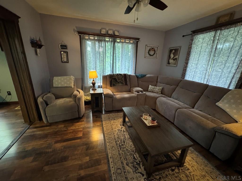 346 Glessner Road Johnstown, PA 15905 - Photo 8 of 52