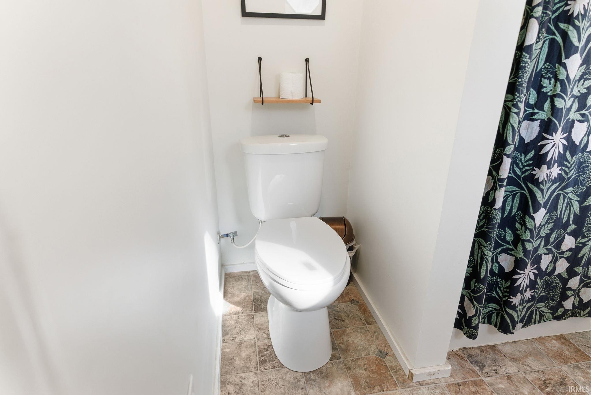 3621 Indiana Avenue Fort Wayne, IN 46807 - Photo 17 of 36