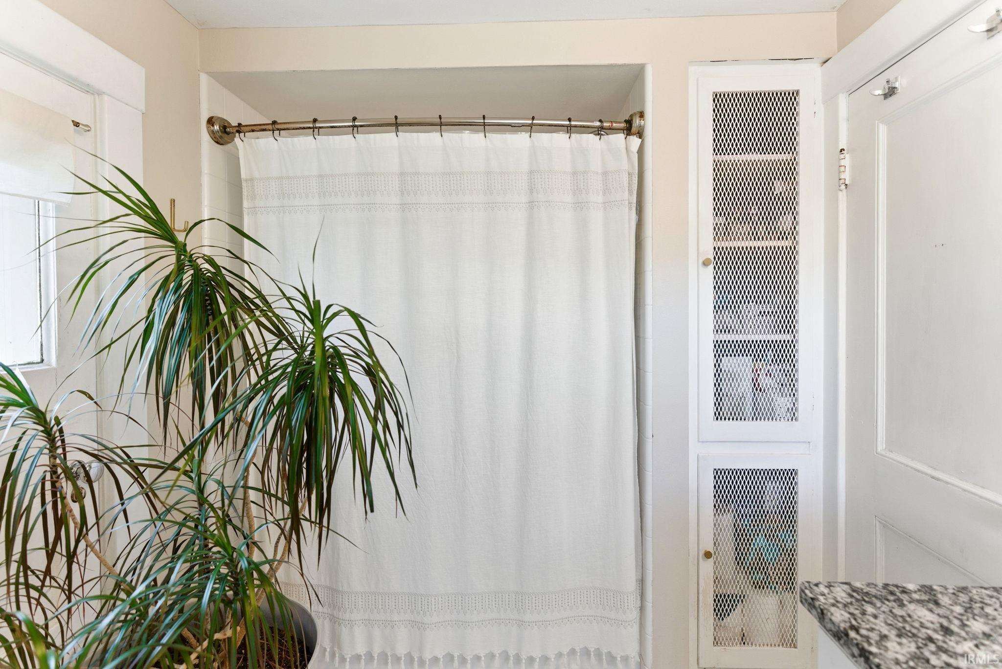 3621 Indiana Avenue Fort Wayne, IN 46807 - Photo 27 of 36