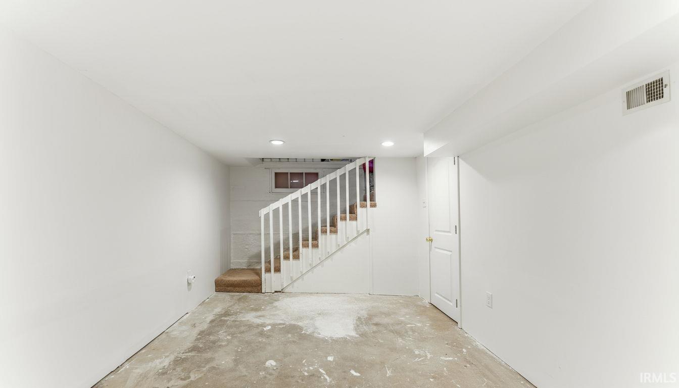 3621 Indiana Avenue Fort Wayne, IN 46807 - Photo 29 of 36